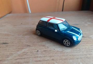 Bburago mini cooper voertuig  beschikbaar voor biedingen