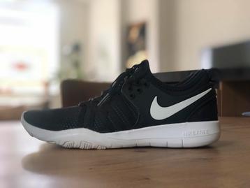 Sneakers van Nike beschikbaar voor biedingen