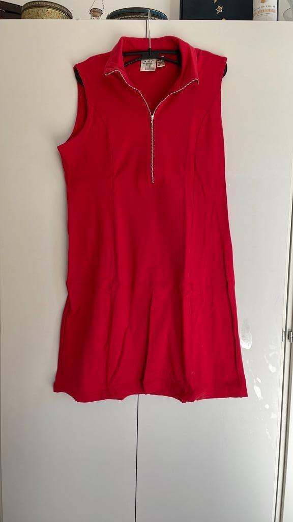 Eenvoudig rood jurkje, Kleding | Dames, Jurken, Zo goed als nieuw, Maat 42/44 (L), Rood, Boven de knie, Ophalen of Verzenden