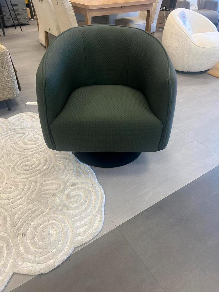 Eijerkamp collectie draaifauteuil Kiki, Huis en Inrichting, Fauteuils, Zo goed als nieuw, Stof, 50 tot 75 cm, 75 tot 100 cm, Ophalen