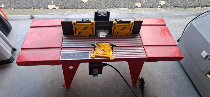 Arebos Bovenfreestafel, Doe-het-zelf en Verbouw, Gereedschap | Overige machines, Ophalen