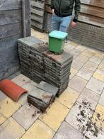 20,- voor ophalen van stenen&vuilcontainer vol kiezelstenen!, Tuin en Terras, Tegels en Klinkers, Ophalen, Zo goed als nieuw, Beton