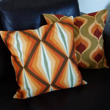 Retro vintage stijl kussenhoezen 45 x 45 cm diverse modellen beschikbaar voor biedingen