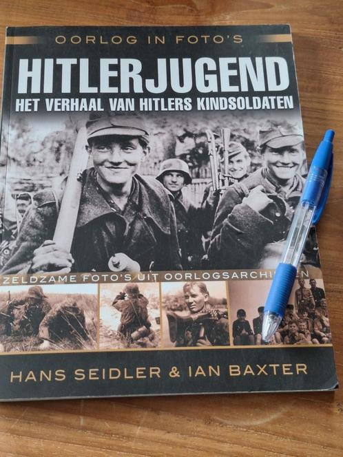 Hitler Jugend / Oorlog in foto's, Boeken, Oorlog en Militair, Zo goed als nieuw, Algemeen, Ophalen of Verzenden
