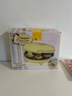 Bestron Donutmaker in retro design, Mini-Donutmaker, Hobby en Vrije tijd, Taarten en Cupcakes maken, Gebruikt, Verzenden, Bestron Nederland B.V.
