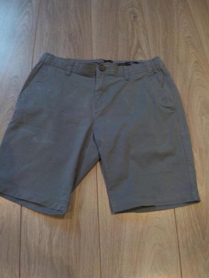 Leuke blauwe korte broek W32/S C&A, Kleding | Heren, Broeken en Pantalons, Gedragen, Maat 46 (S) of kleiner, Blauw, Ophalen of Verzenden