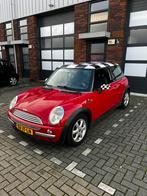 Mini 1.6 16V Cooper 2002 Rood, Auto's, Mini, Voorwielaandrijving, 1025 kg, 15 km/l, 4 cilinders