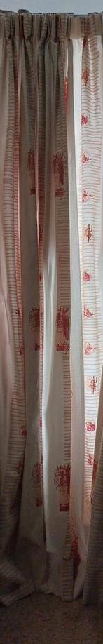 2x Vintage Gordijnen met jaren 80 print incl. gordijnhaakjes, Huis en Inrichting, Stoffering | Gordijnen en Lamellen, Ophalen
