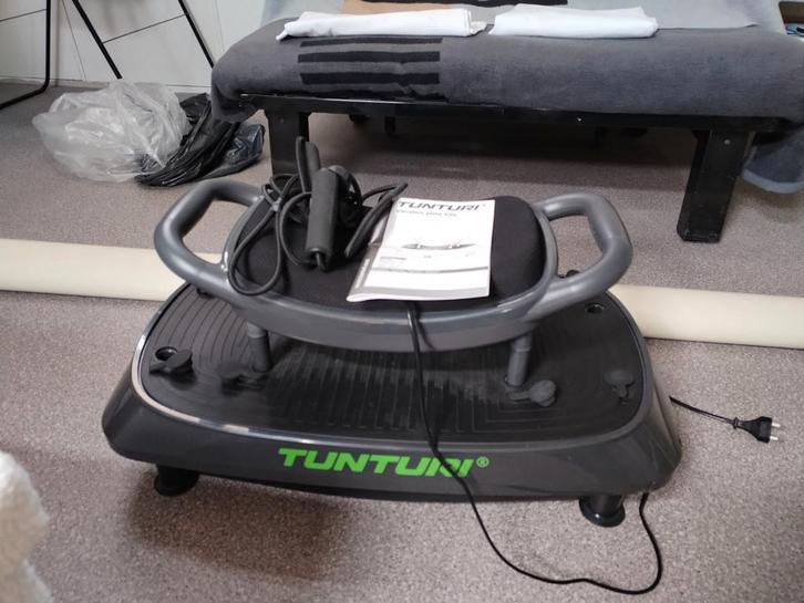 Tunturi V20, Sport en Fitness, Fitnessapparatuur, Nieuw, Trilplaat, Ophalen