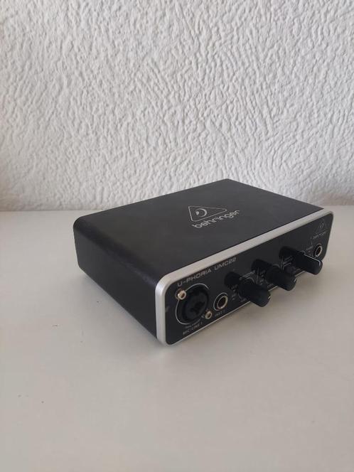 Behringer U-Phoria UMC22 USB audio-interface, Muziek en Instrumenten, Soundmodules, Zo goed als nieuw, Overige merken, Ophalen of Verzenden