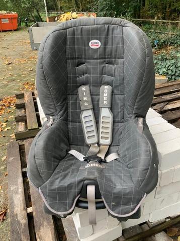 Autostoeltje  beschikbaar voor biedingen