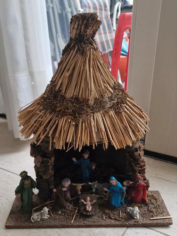 Vintage Kerststal met figuren beschikbaar voor biedingen