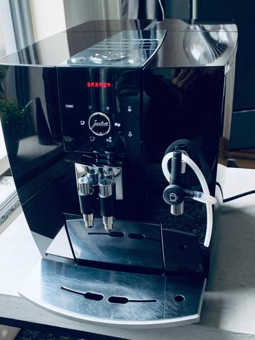 Prachtige Jura J7 Full Black met een grote onderhoudsbeurt, Witgoed en Apparatuur, Koffiezetapparaten, Zo goed als nieuw, Gemalen koffie