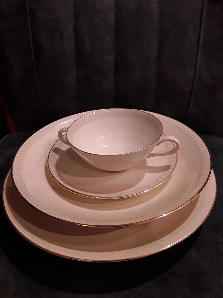 Servies H&C Selb, Huis en Inrichting, Keuken | Servies, Gebruikt, Overige stijlen, Porselein, Ophalen