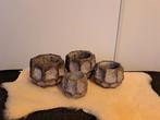 4 potjes,  betonlook van het merk PTMD., Ophalen, Overige materialen, Minder dan 25 cm