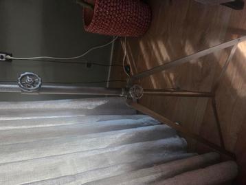 Set industriële vloerlampen  beschikbaar voor biedingen
