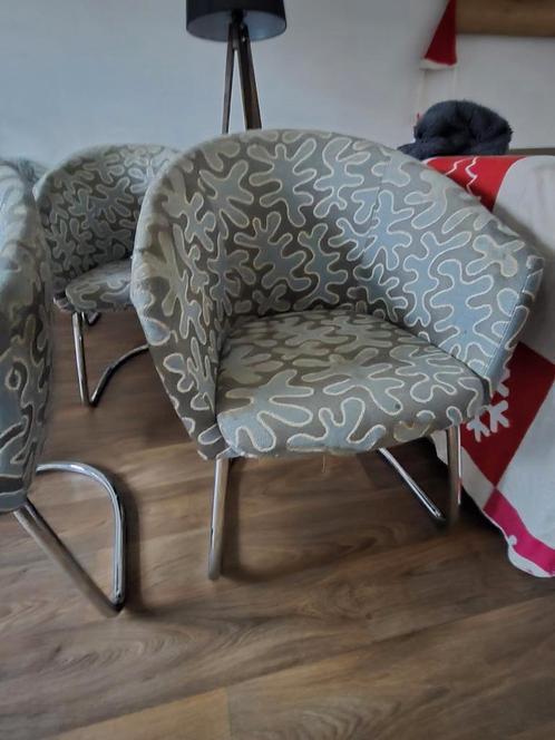 6 blauw Grijze Eetkamerstoelen artifort, Huis en Inrichting, Stoelen, Gebruikt, Vijf, Zes of meer stoelen, Metaal, Stof, Grijs