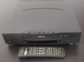 Philips | VHS videorecorder VR 656 beschikbaar voor biedingen