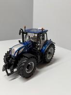 Britains ertl new holland T7.300, Ophalen of Verzenden, Gebruikt, Tractor of Landbouw, Britains
