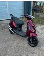 piaggio zip 70cc stage6mk2 sprinter, Fietsen en Brommers, Ophalen, Zo goed als nieuw, Tweetakt, Zip