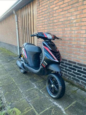 Piaggio zip 125cc lc 2t beschikbaar voor biedingen