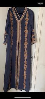 Takshita/Marokkaanse jurk grijs met brons  - Maat M/XL, Kleding | Dames, Jurken, Ophalen of Verzenden, Zo goed als nieuw, Maat 38/40 (M)