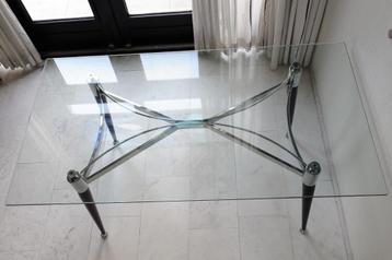 Glazen eettafel met chroom onderstel beschikbaar voor biedingen