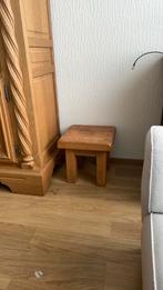 2 licht eiken bijzettafeltjes, Ophalen, Minder dan 45 cm, Minder dan 55 cm, Vierkant