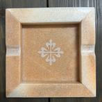 Marmeren Patek Philippe asbak, Ophalen