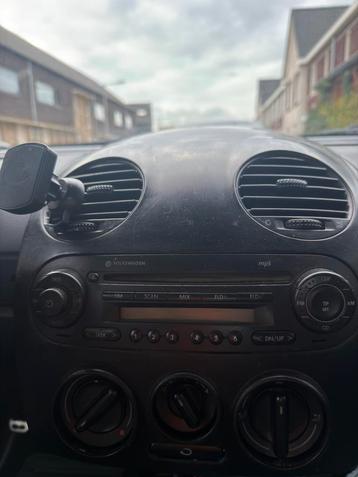 VW Beetle Radio/CD Speler beschikbaar voor biedingen