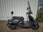 BTC Retro scooter uit 2019, in nieuwstaat, Ophalen, Maximaal 45 km/u, 49 cc, Zo goed als nieuw