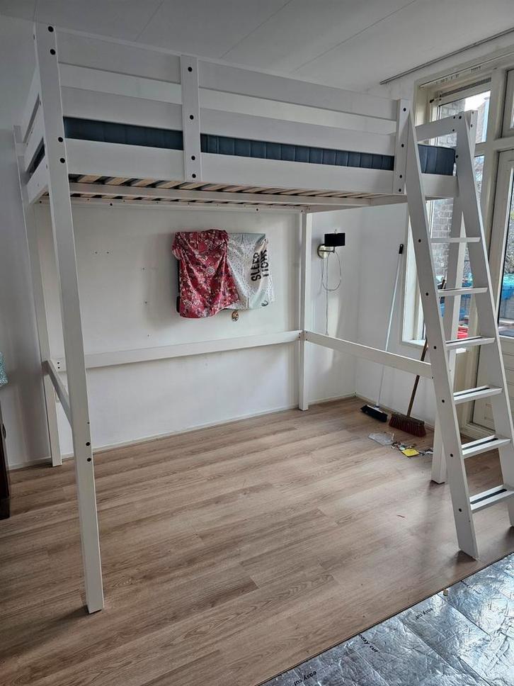 Keurige IKEA Storå Hoogslaper 2-persoons + Matras, Huis en Inrichting, Slaapkamer | Stapelbedden en Hoogslapers, Gebruikt, Hoogslaper