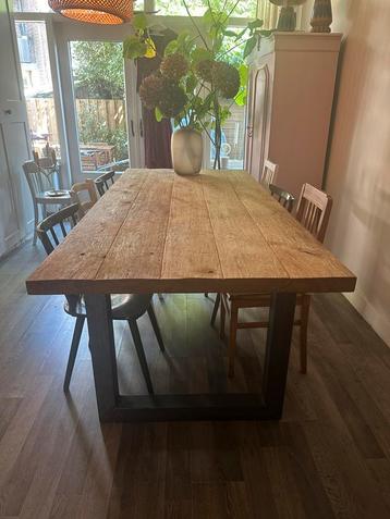 Houten eettafel - 220x100 cm - U vorm onderstel beschikbaar voor biedingen
