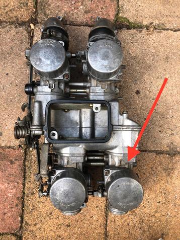 Carburateur body GL1100 beschikbaar voor biedingen