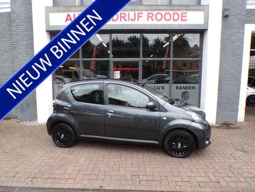 Toyota Aygo 1.0 VVT-i Aspiration AUTOMAAT,AIRCO,APK !, Auto's, Toyota, Te koop, Aygo, ABS, Airbags, Airconditioning, Alarm, Bluetooth