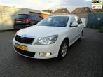 Skoda Octavia Combi 1.6 TDI Greentech Arctic NAVI CLIMA, Voorwielaandrijving, Euro 5, Gebruikt, 4 cilinders