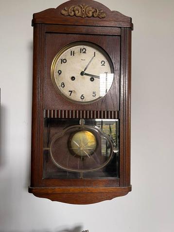Original Mauthe oude werkende klok 