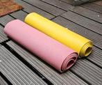 2 Yoga Matten - Roze & Geel, Ophalen of Verzenden, Zo goed als nieuw, Fitnessmat