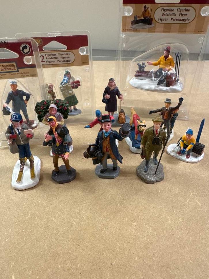 Lemax Figuren Collectie, Verzamelen, Beelden en Beeldjes, Zo goed als nieuw, Mens, Ophalen of Verzenden