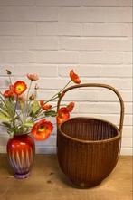 Ikebana mand met hengsel, Ophalen of Verzenden, Zo goed als nieuw, Rond, Riet