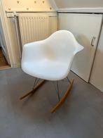 Schommelstoel kunstof wit - hout, Ophalen, Kunststof, Gebruikt, Wit