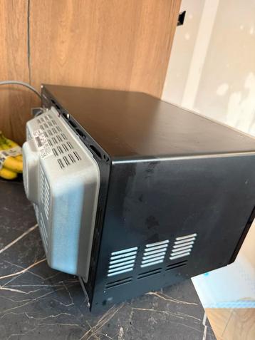 Combimagnetron - Veelzijdig koken! beschikbaar voor biedingen