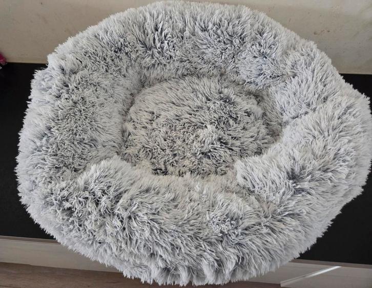 Mr Fluffy Friend Hondenkussen, Dieren en Toebehoren, Hondenmanden, Nieuw, Katoen, Ophalen