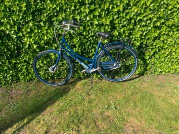 Te koop mooie  batavus opoefiets 28 inch in goede staat  beschikbaar voor biedingen