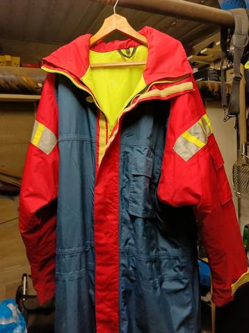 Helly Hansen overlevingspak beschikbaar voor biedingen