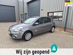 Renault Clio 1.2 Authentique TOP OCCASION, Voorwielaandrijving, Euro 5, Gebruikt, Zwart