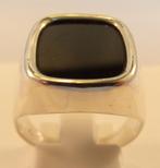 Zilveren Heren zegelring / pinkring met Onyx plaat, Sieraden, Tassen en Uiterlijk, Ringen, 18 tot 19, Gebruikt, Verzenden, Zwart