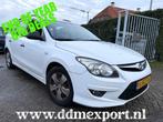 Hyundai I30 CW 1.6 CRDI DYNAMIC AIRCO/TREKHAAK (bj 2010), Auto's, Hyundai, Euro 5, Stof, Gebruikt, Wit