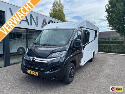 Carado V337 Edition 15, Compact, 2P, Caravans en Kamperen, Campers, Bedrijf, tot en met 2, Half-integraal, Carado, Diesel, Handgeschakeld
