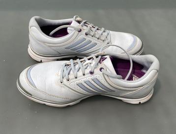 Adidas golfschoenen beschikbaar voor biedingen
